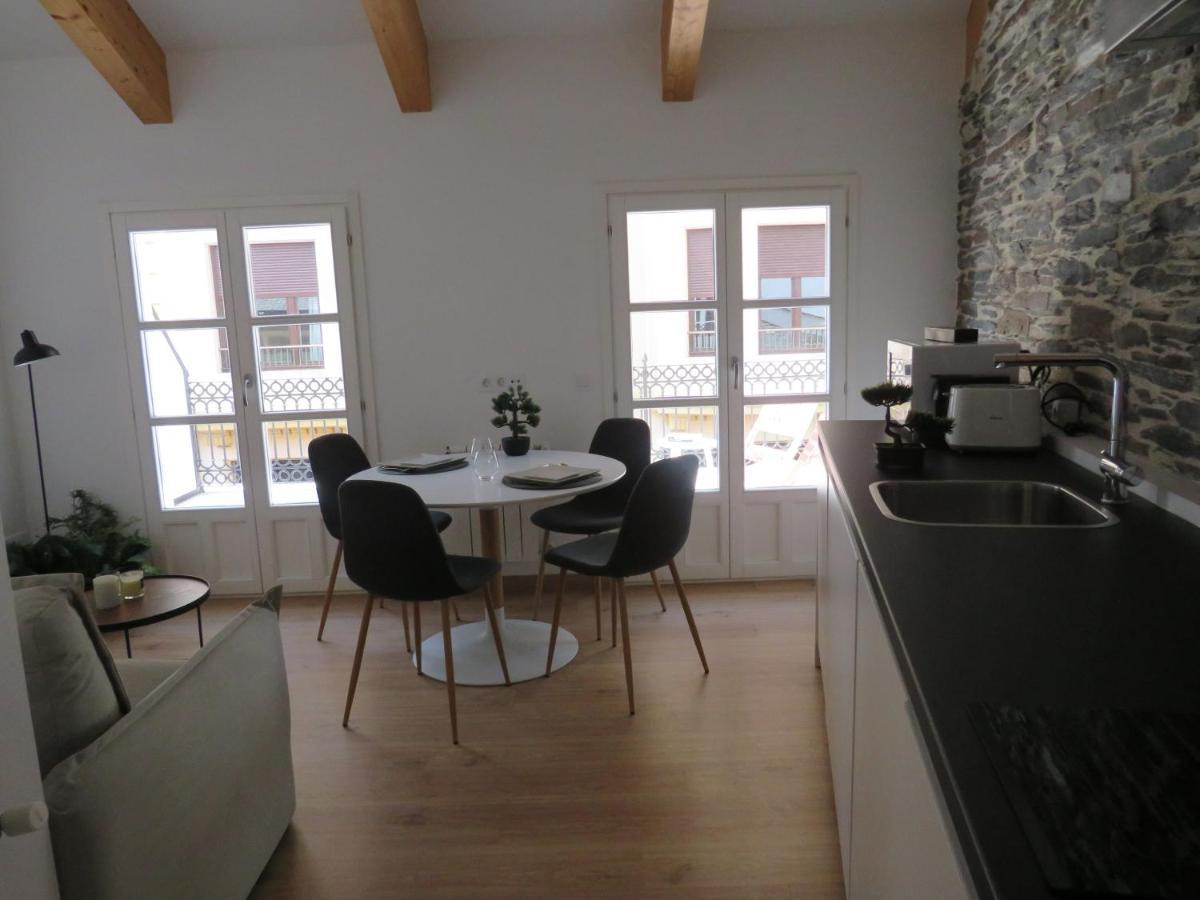 Apartamentos Armanya 3 ルーゴ エクステリア 写真