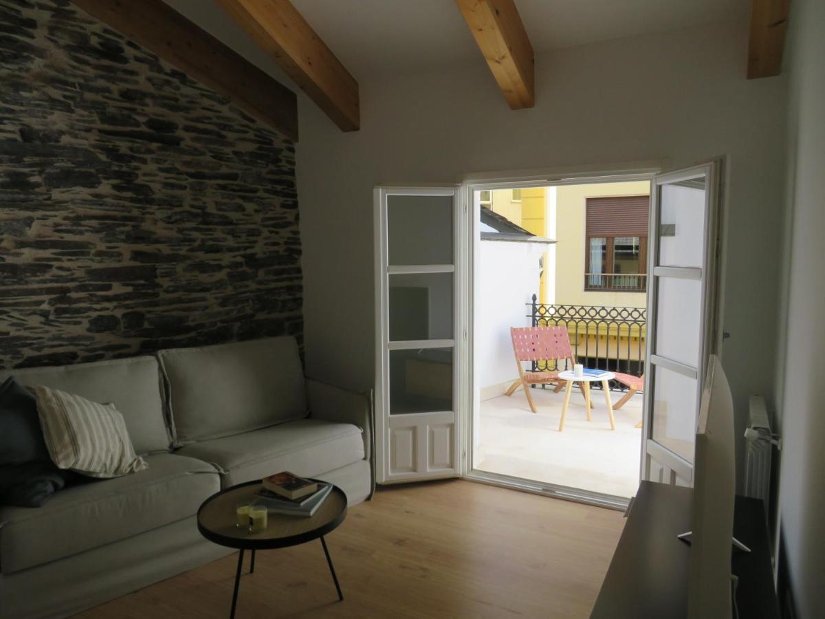 Apartamentos Armanya 3 ルーゴ エクステリア 写真